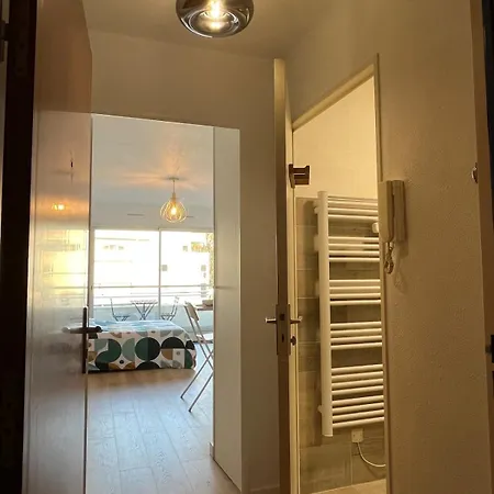 Joli Cozy, Balcon, Cite Des Congres, Gare Sud Nantes