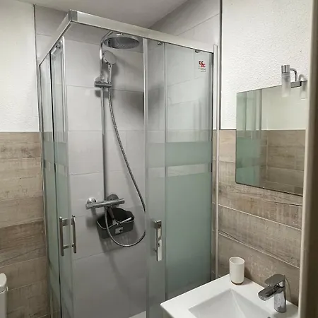 Joli Cozy, Balcon, Cite Des Congres, Gare Sud Apartmán