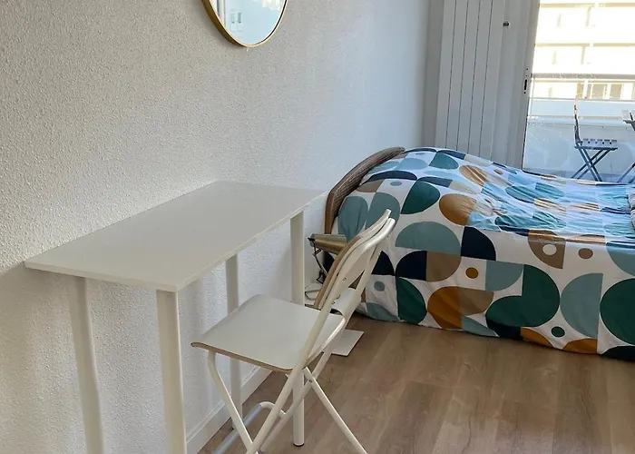 Joli Cozy, Balcon, Cite Des Congres, Gare Sud * Ναντ