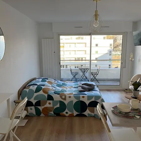 Joli Cozy, Balcon, Cite Des Congres, Gare Sud *
